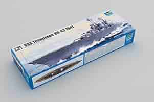 Amazon | トランペッター 1/700 米海軍 テネシー級戦艦 BB-43