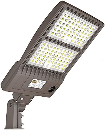 NUOGUAN 320W LED Parking Lot Lights 44800LM UL DLC Listed 5000K LED Shoebox Light Pole Lights Slip Fitter AC100-277V IP65 Waterproof Outdoor Commercial Area Lighting for Driveway Roadway