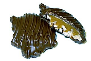 DiabeticFriendly® Sugar Free Dark Chocolate Pecan Carmel Patties, Premium Quality - Tasty, Crispy Pecans, Gooey Caramel all Sugar Free - approx 26 oz (Gold Gift Box)