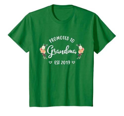 Promoted to Grandma Est 2019 Mothers Day New Grandma T-Shirt T-Shirt, Youth, Kelly Green, Large