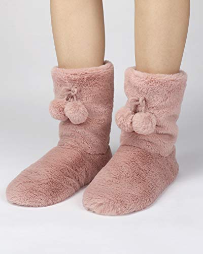 Image of DICUIRD Womens Thick & Warm Slipper Socks with Grippers - Christmas House Slippers