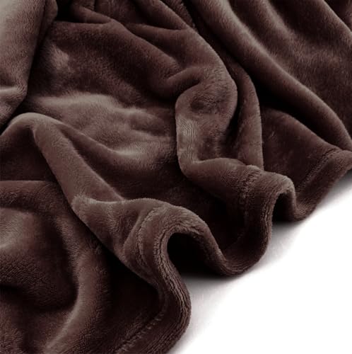 heimtexland Kuscheldecke flauschig Flanell Wohndecke warm Oekotex Tagesdecke Überwurf Sofadecke fusselfrei Fleecedecke Super Soft XL Decke 150x200 cm Typ380 Schoko braun
