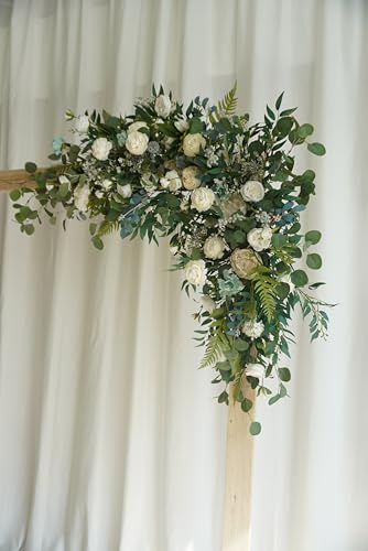 Decoración floral para arco de boda en verde y blanco miniatura 3