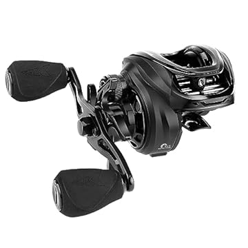 black baitcaster reel