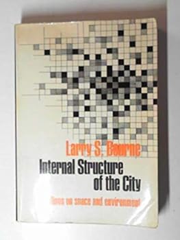Paperback Internal structure of the city: readings on space and environment Book