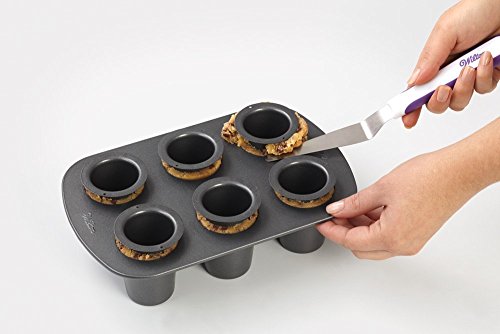 Wilton Cookie Shot Glass, 6-Cavity – Bake Perfect Sweet Shooters with this 6-Cup Cookie Shot Glass Pan, Non-Stick Round Pan Made of Steel