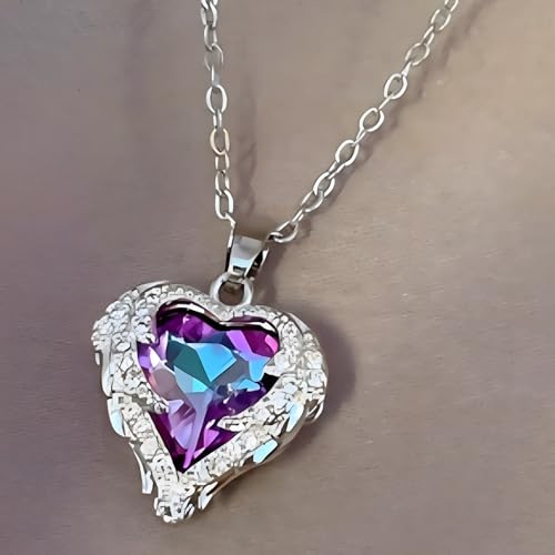 Collier pendentif cœur argenté et oxyde de zirconium, finition haute joaillerie