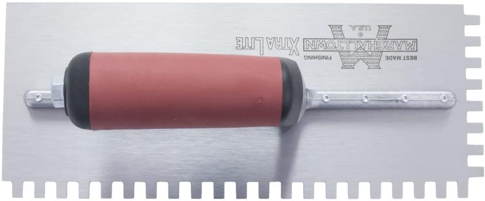 Marshalltown Paca zębata, nacięcie:SQ-6x10x6 mm z uchwytem DuraSoft, wykonana ze stali, dla glazurników, rozmiar: 279x114 mm