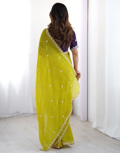 Image of Women's Kanjivaram Soft Silk Saree Pure Silk with Unstitched Blouse Piece for Wedding