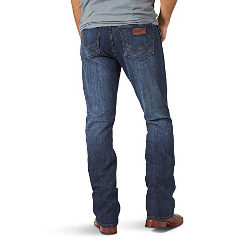 Image of Wrangler Men's Retro Slim Fit Straight Leg Jean