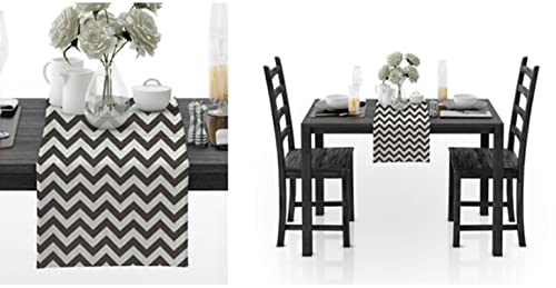 Chemin de table marron au motif moderne pour repas convivial