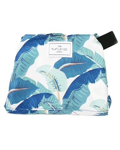 The Flat Lay Co. Makeup Bag - Tropical Leaves Travel Drawstring Makeup Bag with Brush Holder & Large Pockets - Cosmetics Organiser Storage for Eyeshadow, Blushes, Lipstick, & Brushes