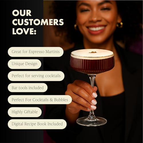 Vemacity Ribbed Espresso Martini Glasses with Gold Rims, Spoon & Jigger | 300ml Coupe Cocktail Glasses Set of 4 | Champagne Saucers | Large Cocktail Glass | Martini Glass | Ideal for Gifting