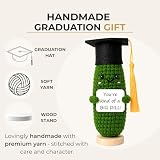 Graduation Pickle Gift 2026 for Her & Him – Funny Crochet Graduation Gift, Emotional Support Pickle with Graduation Cap & Wooden Stand, Cute Class of 2026 Senior Grad Gift for College & High School