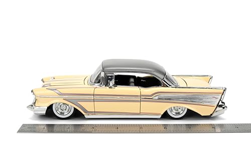 Jada Toys Bigtime Muscle 1957 Chevy Bel-Air 1:24 miniatura 3
