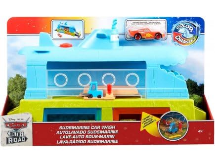 cavernedesjouets Station de Lavage Auto avec Voiture Flash Qui Change de Couleur - Coffret sous Marin Baleine - pour Cars Jeu - Set Jouet + 1 Carte