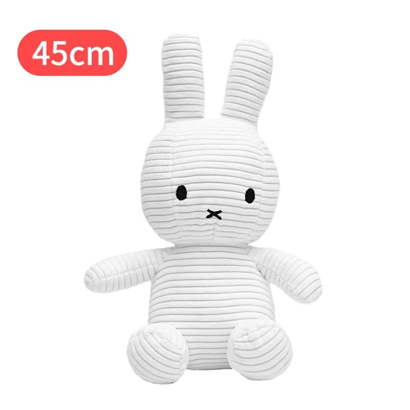 ミッフィー　カー　車　ぬいぐるみ　希少品　美品 ミッフィー カー 車 ぬいぐるみ 希少品 美品 - メルカリ