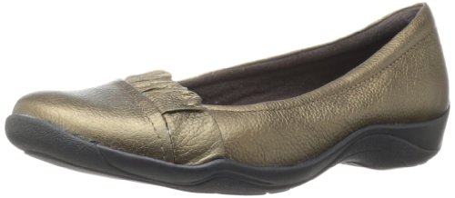 Clarks Women's Kessa Myrtle Flat