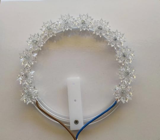 Generico ArteSacraCaravaggio Statua di San Giuseppe, in resina cm 50 (19,68 inches), cm 58 con aureola luminosa, per interni ed esterni, decorata a mano, produzione artigianale italiana