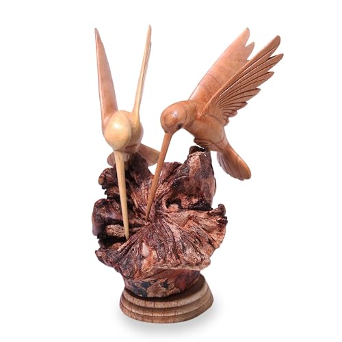 Escultura artesanal de madera, pareja de colibríes 7.5" H x 6" W miniatura 2