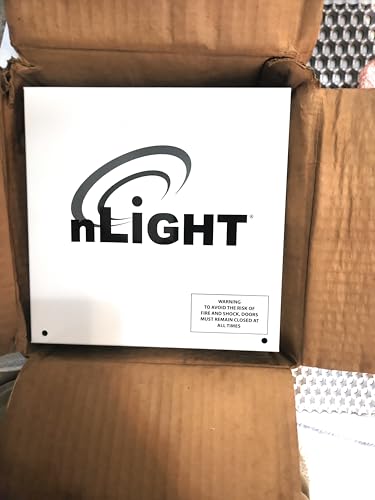 Relais et armoire nLight NPANEL 4 1 EBC gradation 0-10 VDC panneau d'éclairage blanc