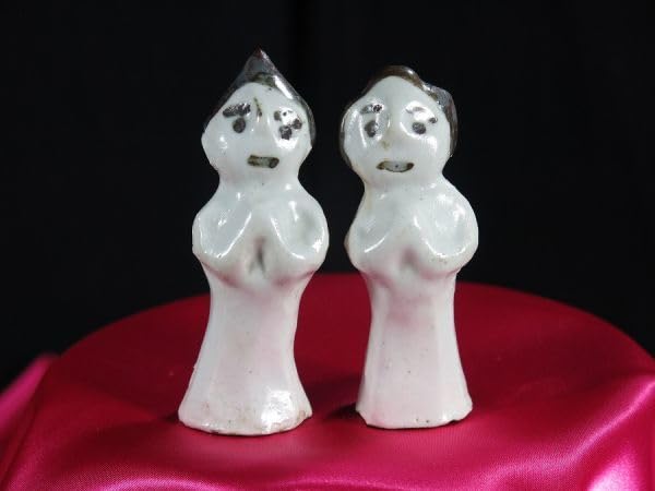 Amazon.co.jp: c李朝鉄絵人形一対李朝時代磁器朝鮮半島/仏具仏教祭具