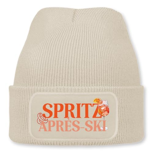 Spritz and Après-Ski lustige Wintermütze | Beanie für Damen & Herren warm elastisch & Unisex Strickmütze mit Patch & Druck perfekt für Après-Ski Weihnachtsmarkt & Fasching | Beige