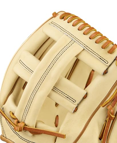 Image of Wilson | 2026 | A2000 Classic | Baseball Gloves + Mitts | Sizes 11.5 inch - 12.75 inch | Right + Left Hand Throw | Multiple Styles