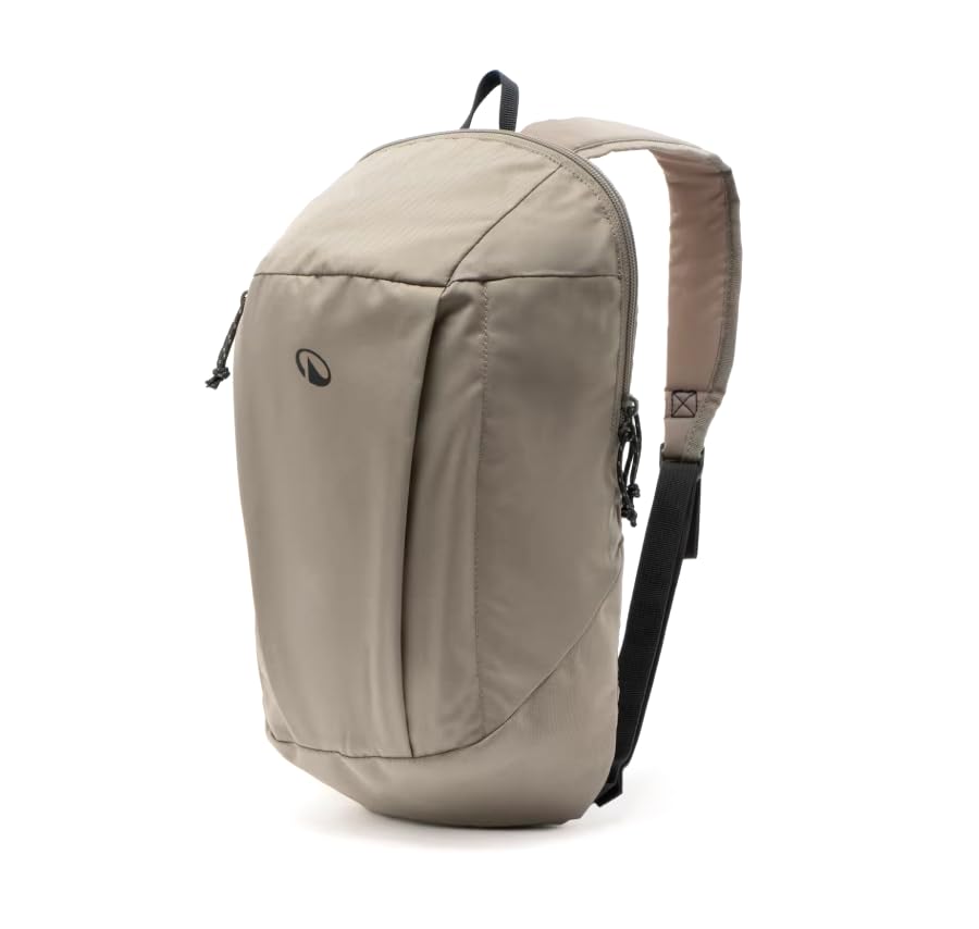 Decathlon Quechua - Sac à Dos de Randonnée 10 Litres Arpenaz - Ultra Léger pour Marche et Loisirs - Beige Cendré