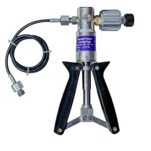 Bomba manual calibradora de presión neumática (Rango: 0 a 40 bar y generación de vacío de 0,95 bar) para la calibración de manómetros | Modelo: MK-PHP-40
