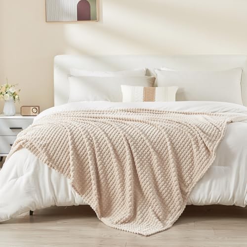 Image of EMME Fleece Blanket, 3D Jacquard Throw Blanket for Couch and Bed, Soft Cozy and Fluffy Blankets Lightweight Luxury Flannel with Geometric Grid Design (Beige, 108 inch x 90 inch)