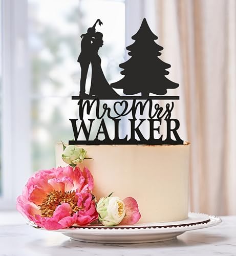 Christmas Wedding Cake Topper, Winter Wonderland Bride and Groom, Kissing