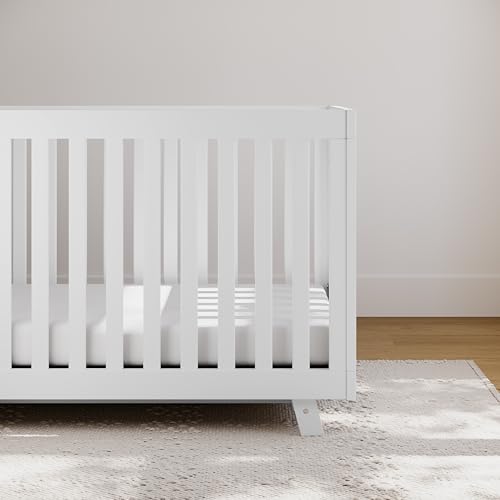 Image of Storkcraft Beckett 3-in-1 Convertible Crib, White