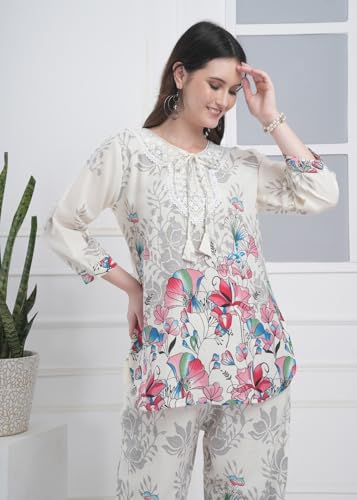 Image of Women Printed Short Kurti with Pant Set