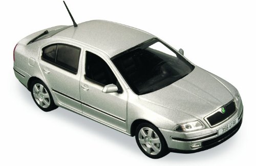 Norev - 840645 - Model Car - Skoda Octavia Saloon 2004 - Silver - 1:43 Scale