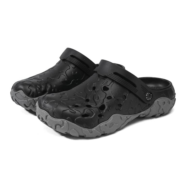 Image of Men's Clogs Garden Shoes Adult Mules Outdoor Sports Sandals Summer Water Beach Shoes Casual Slippers Lightweight Breathable
