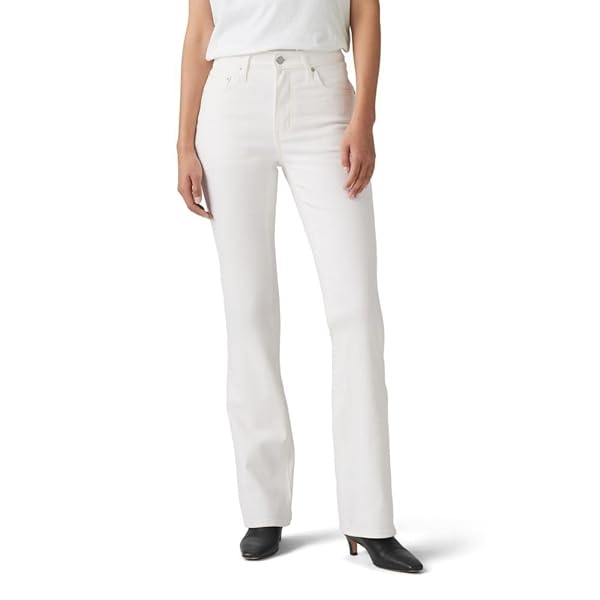 Levi's Women's 725 High Rise Bootcut Jeans (Also Available in Plus)