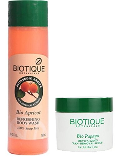 Biotique Combo of Apricot Body Wash and Papaya Scrub (642)