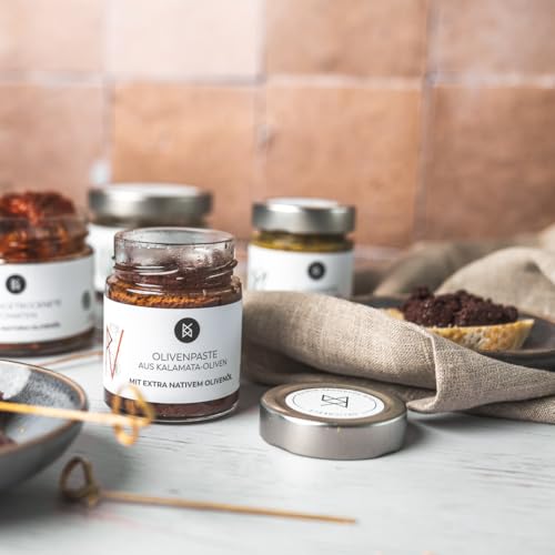 DELIGREECE - Olivenpaste aus Kalamata Oliven | Würzige Paste aus Kalamata-Oliven mit extra nativem Castello Zacro Olivenöl und aromatischen Kräutern, ideal als Vorspeise oder Brotaufstrich | 140g
