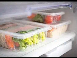 Kit de 25 potes e 25 tampas retangular p/freezer e microondas de 500 ml