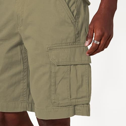 Image of Amazon Essentials Men's 10 inch Classic-Fit Cotton Cargo Shorts with Pockets, Zip Fly, Button Waist (Available in Big & Tall)