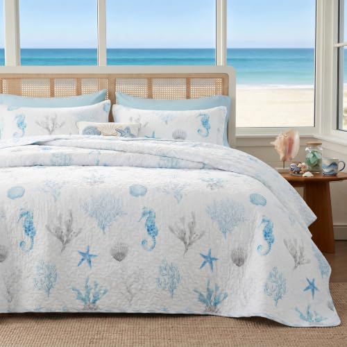 Image of Bedsure Coastal Bedding Queen Size, Reversible Beach Quilt, Ocean Comforter