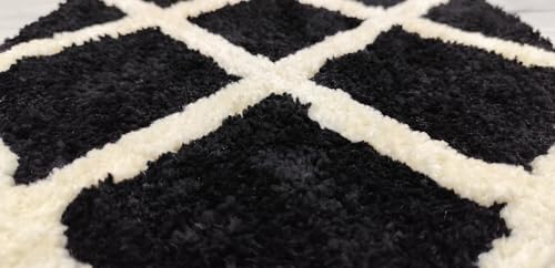 Image of The First Home Decor Modern Anti Slip doormats for Entrance Living Room Bedroom Kitchen Bathroom Doormat 1.5x3 feet (D2D15)
