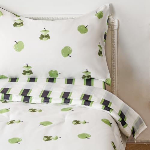 Image of CLOTHKNOW 4Pieces Green White Apple Toddler Bedding Sets for Boys Girls