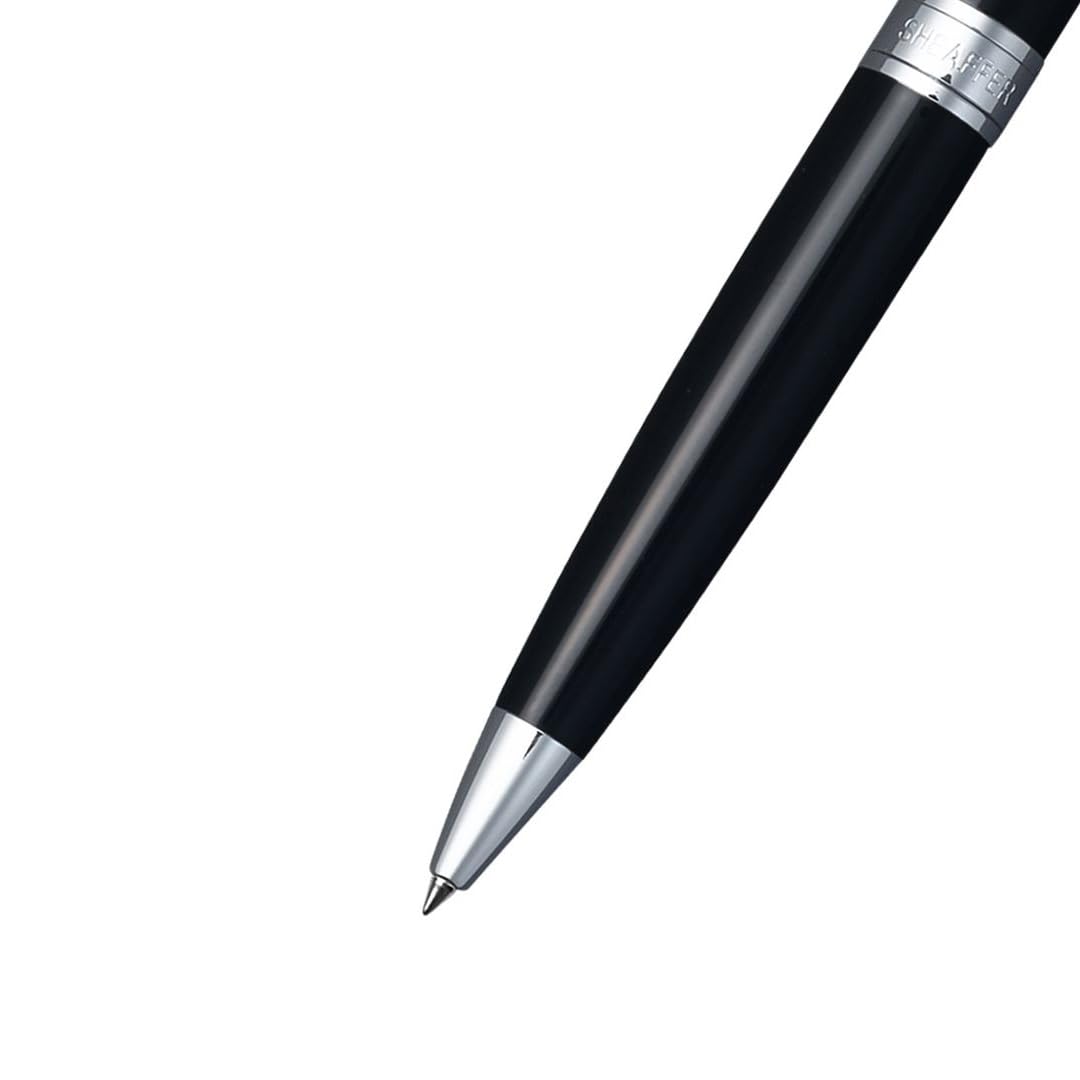 Sheaffer Set de regalo | Bolígrafo negro brillante 300 9312 con borde cromado y bolsa para bolígrafo | Juego de regalo premium