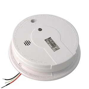 Kidde Hardwired Smoke Detector with Safety Light, 9-Volt Battery Backup, Ideal for Hallways, 1 Each