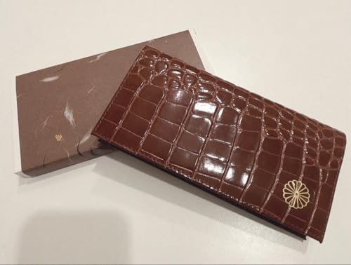 �c�����z �����z �k�� �^���� �u���E��