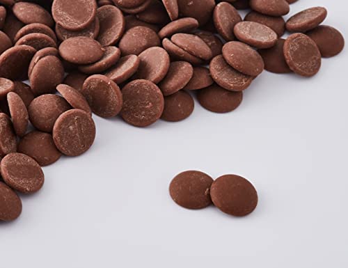 Image of Callebaut 823 Milk Chocolate Callets - 400 g | Belgian Chocolate | 33.6% Cocoa (Pack of 3)