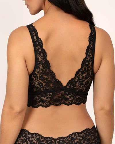 Image of Smart & Sexy Women's Signature Lace Deep V Neck Wireless Bralettes