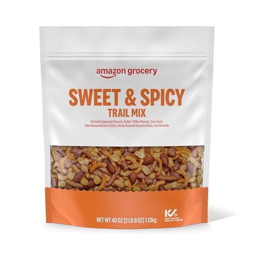 Amazon Fresh Sweet & Spicy, Trail Mix, 40 Oz